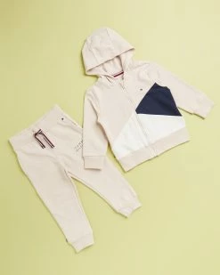 Best reviews of 🤩 Tommy Hilfiger Colourblock Gift Set - Babies Smooth Stone 💯