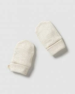 Buy 🎉 Wilson & Frenchy Essentials Pack - Babies Oatmeal 🛒 -Baby Online store http3A2F2Fstatic.theiconic.com .au2Fp2Fwilson and frenchy 3664 1721541 3