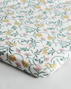 Best deal ❤️ Wilson & Frenchy Organic Bassinet Sheet - Babies Nixie Fleur 🎉